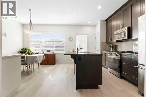 167 Fireside Drive, Cochrane, AB - Indoor Photo Showing Kitchen