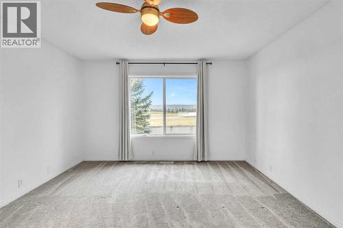 331 Springbank Place Sw, Calgary, AB - Indoor Photo Showing Other Room
