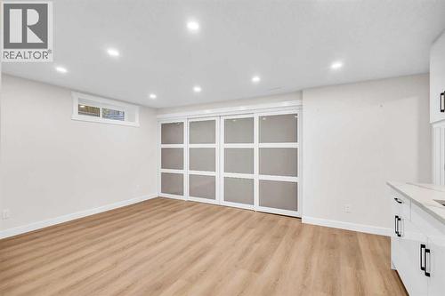 331 Springbank Place Sw, Calgary, AB - Indoor