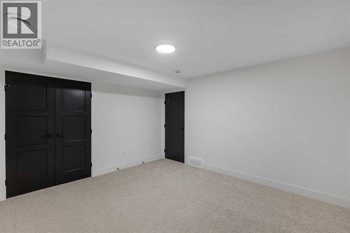 9419 Academy Drive Se, Calgary, AB - Indoor Photo Showing Other Room
