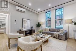 71 GLOUCESTER STREET  Toronto, ON M4Y 2E5