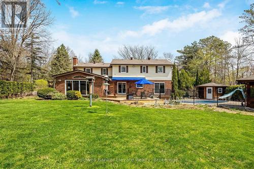 12282 Eighth Line, Halton Hills, ON - Indoor Photo Showing Garage
