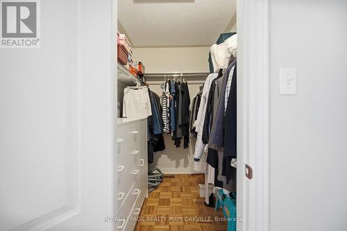 3395 Trelawny Circle, Mississauga, ON - Indoor With Storage