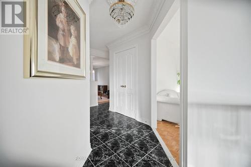 3395 Trelawny Circle, Mississauga, ON - Indoor Photo Showing Other Room