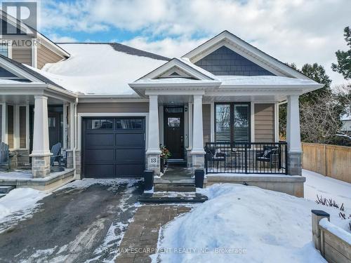 13 DANDURAND COURT  Grimsby, ON L3M 0H7