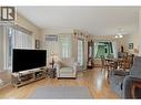 780 Houghton Road Unit# 412, Kelowna, BC  - Indoor Photo Showing Living Room 