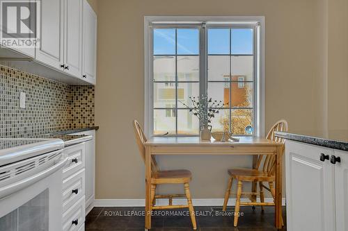 95 Manhattan Crescent, Ottawa, ON - Indoor