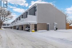 129 - 3445 UPLANDS DRIVE  Ottawa, ON K1V 9N5