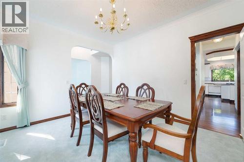 1600 Evergreen Hill Sw, Calgary, AB - Indoor Photo Showing Dining Room