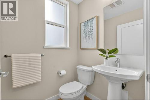 4025 Gellatly Road S Unit# 191, West Kelowna, BC - Indoor Photo Showing Bathroom