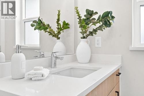 4025 Gellatly Road S Unit# 191, West Kelowna, BC - Indoor Photo Showing Bathroom