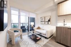 2907 - 223 REDPATH AVENUE  Toronto, ON M4P 0E8