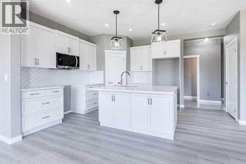 55 Everson Close, Red Deer, AB - Indoor Photo Showing Kitchen With Upgraded Kitchen