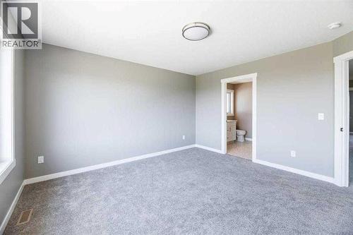 55 Everson Close, Red Deer, AB - Indoor Photo Showing Other Room