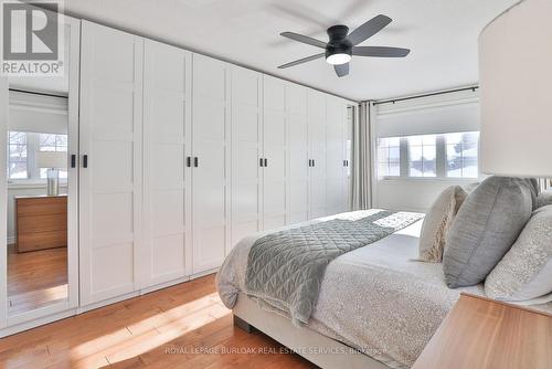 565 Harmony Avenue, Burlington, ON - Indoor Photo Showing Bedroom