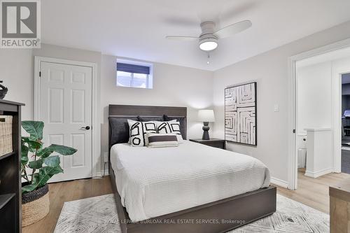 565 Harmony Avenue, Burlington, ON - Indoor Photo Showing Bedroom