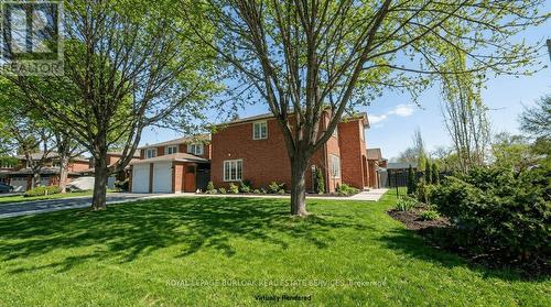 565 Harmony Avenue, Burlington, ON - Outdoor