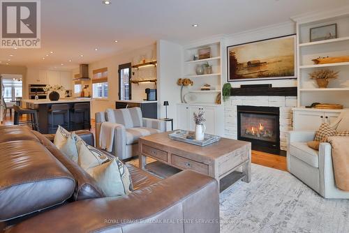 565 Harmony Avenue, Burlington, ON - Indoor Photo Showing Living Room With Fireplace