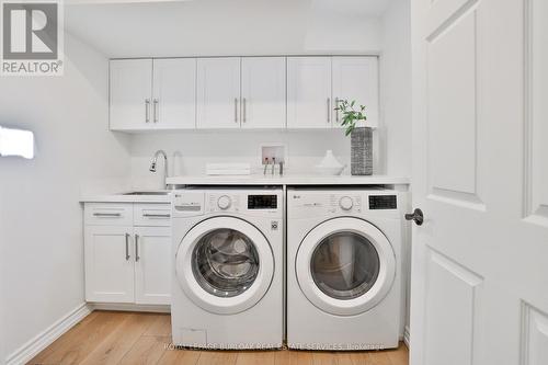 565 Harmony Avenue, Burlington, ON - Indoor Photo Showing Laundry Room