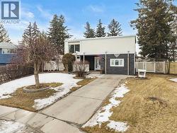 4704 Marbury Place NE  Calgary, AB T2A 2W2