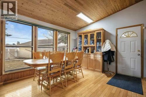 4704 Marbury Place Ne, Calgary, AB - Indoor Photo Showing Dining Room