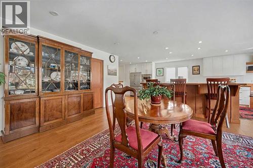 7331 Silver Mead Road Nw, Calgary, AB - Indoor Photo Showing Dining Room