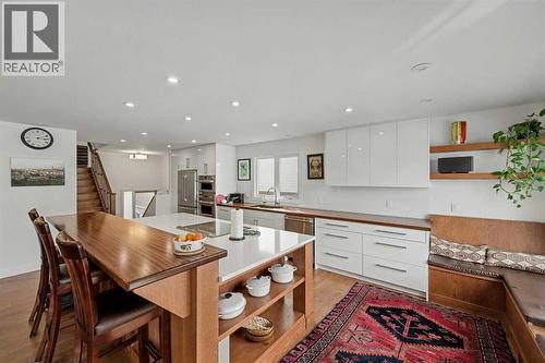 7331 Silver Mead Road Nw, Calgary, AB - Indoor