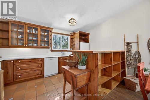 345 - 11 Harbour Street W, Collingwood, ON - Indoor