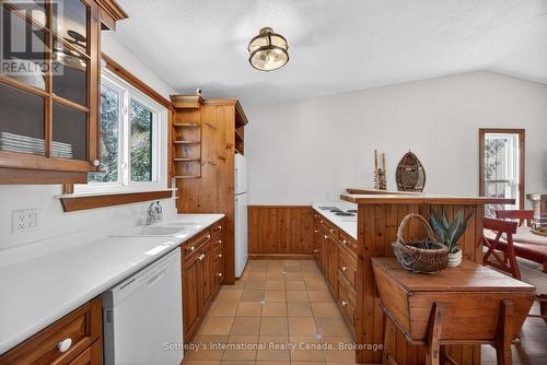 345 - 11 Harbour Street W, Collingwood, ON - Indoor