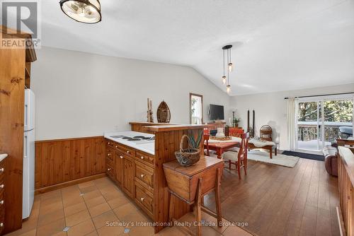 345 - 11 Harbour Street W, Collingwood, ON - Indoor