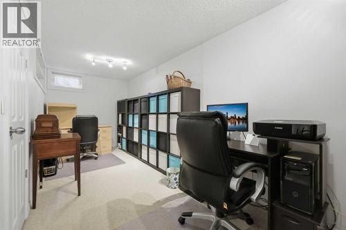 63 Huntmeadow Road Ne, Calgary, AB - Indoor Photo Showing Office
