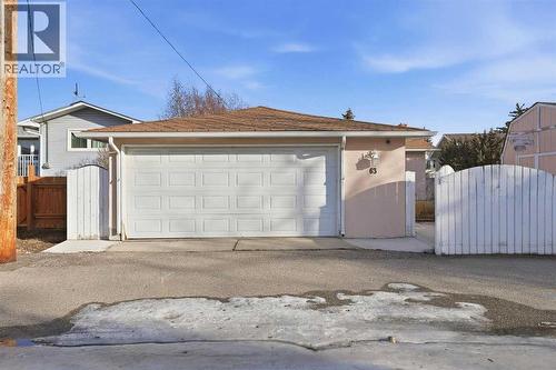 63 Huntmeadow Road Ne, Calgary, AB - Outdoor