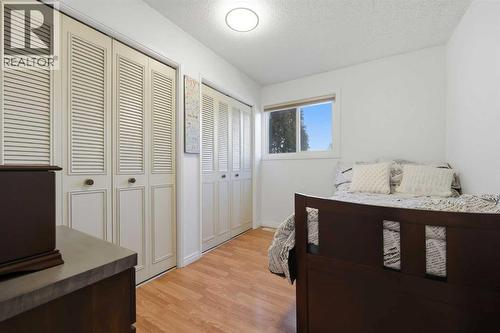 63 Huntmeadow Road Ne, Calgary, AB - Indoor
