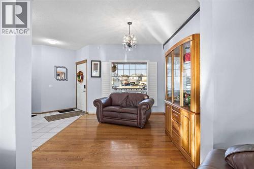 244 Oakmere Place, Chestermere, AB - Indoor