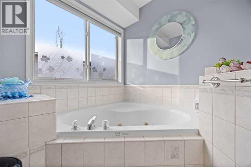 244 Oakmere Place, Chestermere, AB - Indoor Photo Showing Bathroom