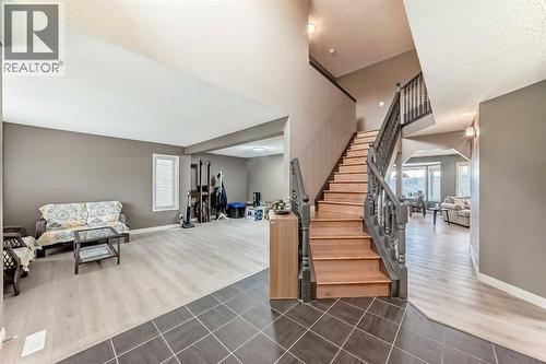 668 Scimitar Bay Nw, Calgary, AB - Indoor Photo Showing Other Room
