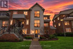 67 - 4620 GUILDWOOD WAY  Mississauga, ON L5R 4H4