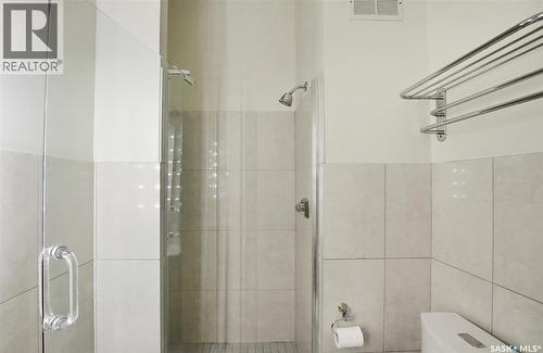 206 Gathercole Crescent, Saskatoon, SK - Indoor Photo Showing Bathroom