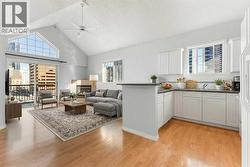 518, 126 14 Avenue SW  Calgary, AB T2R 0L9