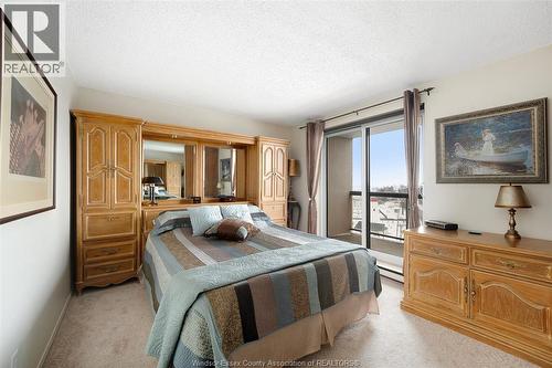 9099 Riverside Dr E Unit# E1017, Windsor, ON - Indoor Photo Showing Bedroom