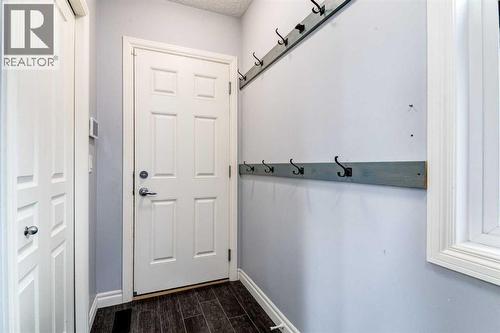 14 Marquis Heights Se, Calgary, AB - Indoor Photo Showing Other Room