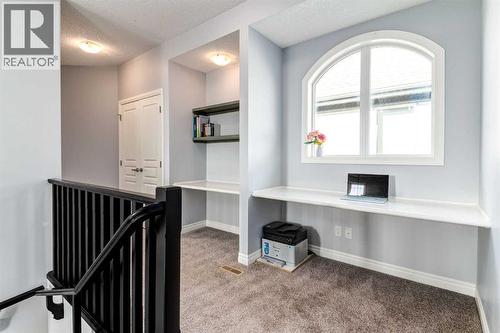 Study Area - 14 Marquis Heights Se, Calgary, AB - Indoor