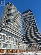 3801 - 30 INN ON THE PARK DRIVE  Toronto, ON M3C 0P7