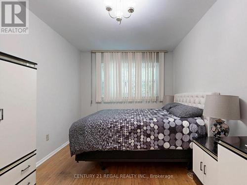 94 Billington Crescent, Toronto, ON - Indoor Photo Showing Bedroom
