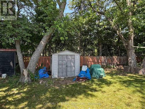 94 Billington Crescent, Toronto, ON - Outdoor