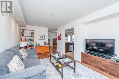 577 Pharo Point, Milton, ON - Indoor Photo Showing Living Room