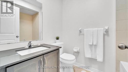 16 Soldier Street, Brampton, ON - Indoor Photo Showing Bathroom
