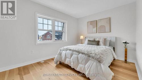 16 Soldier Street, Brampton, ON - Indoor Photo Showing Bedroom