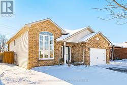 47 FULLER DRIVE  Haldimand, ON N3W 2M2