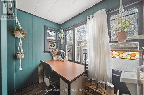 22 Cope Street, Hamilton, ON - Indoor Photo Showing Office
